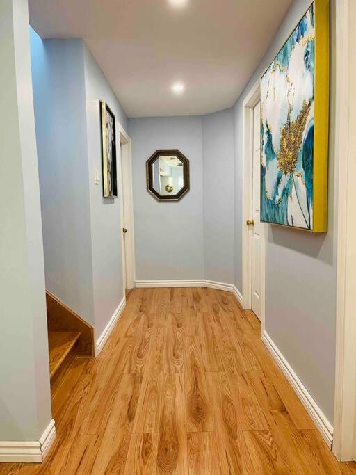 Emily'S Charming House Villa Brossard Bagian luar foto